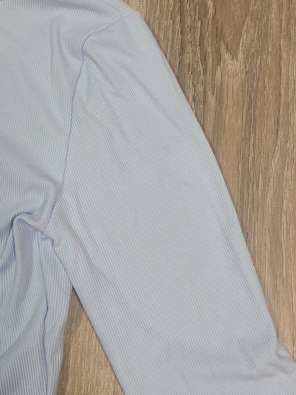 White Fox Baby Blue Girl Talk Ribbed Button Front Cropped Pajama Top Size M